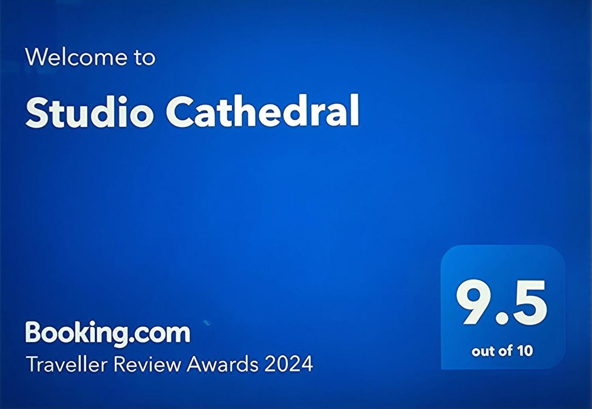 Studio Cathedral Braila Ngoại thất bức ảnh